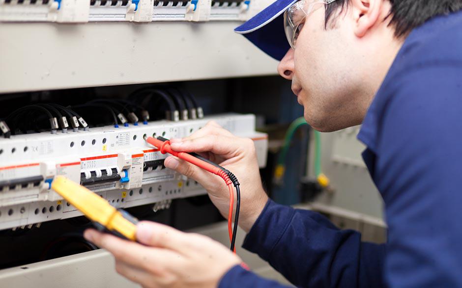 recherche travail électricien bâtiment Saint-Germain-en-Laye
